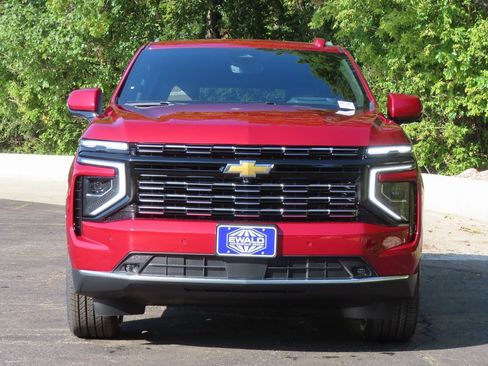 New 2026 Chevrolet Suburban High Country image 20
