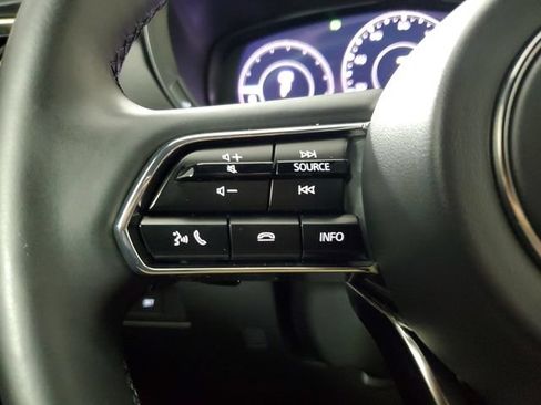 Certified 2025 MAZDA CX-70 Plug-In Hybrid w/ Premium Plus AWD/4WD image 22