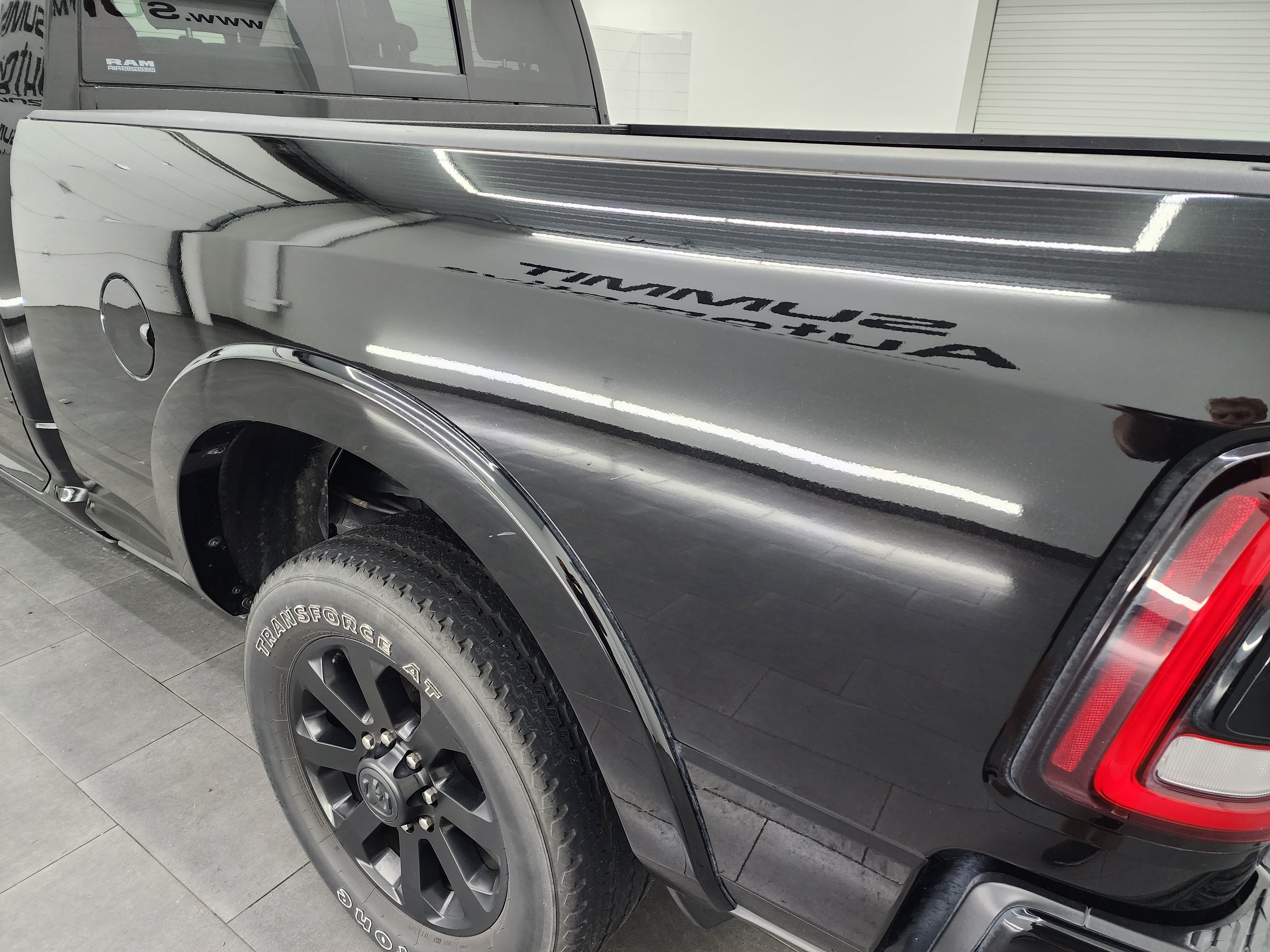 Used 2022 RAM 3500 Laramie AWD/4WD image 35