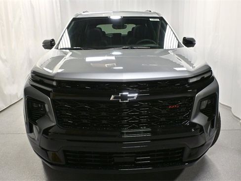 New 2026 Chevrolet Traverse RS image 9