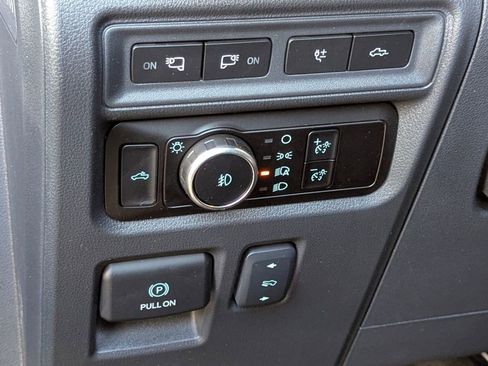 Certified 2024 Ford F150 Platinum w/ FX4 Off-Road Package image 18