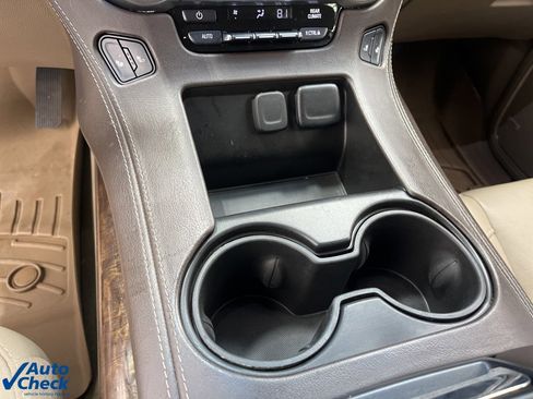 Used 2018 Chevrolet Tahoe LT image 26