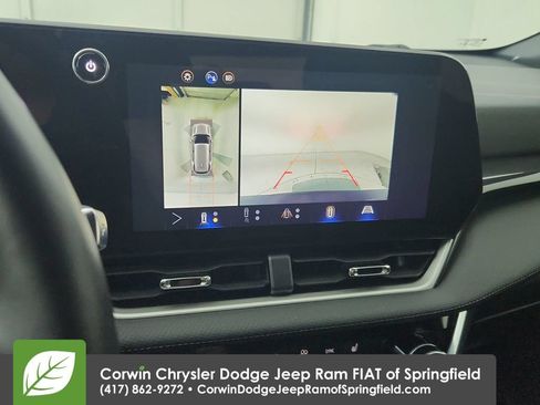 Used 2025 Chevrolet Equinox LT w/ Convenience Package II FWD image 24
