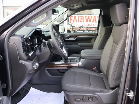 New 2026 GMC Sierra 1500 Elevation w/ Preferred Package image 13