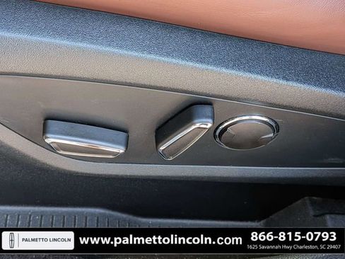 Used 2020 Lincoln Nautilus Reserve FWD image 20