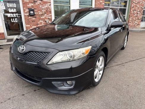 Used 2011 Toyota Camry SE w/ SE Extra-Value Pkg #1 image 1