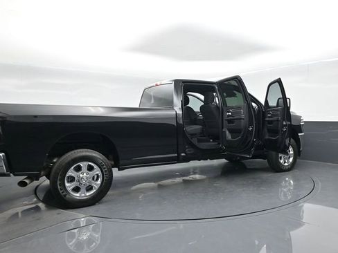 Used 2025 RAM 3500 Big Horn AWD/4WD image 66