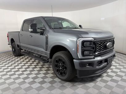 Used 2026 Ford F350 Lariat w/ Black Appearance Package