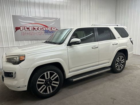 Used 2018 Toyota 4Runner Limited image 2