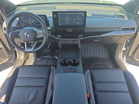 Used 2024 Honda Prologue Touring image 9