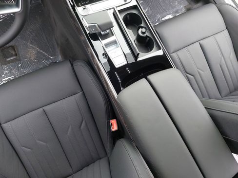 New 2026 Audi A8 L 3.0T AWD/4WD image 28