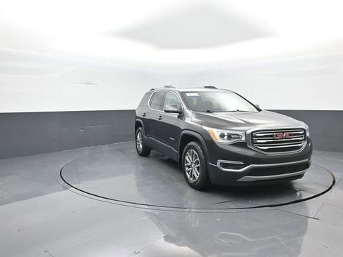 Used 2019 GMC Acadia SLE w/ Driver Alert Package I FWD image 2