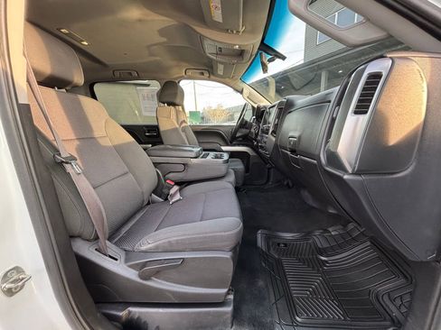 Used 2017 Chevrolet Silverado 2500 LT AWD/4WD image 21