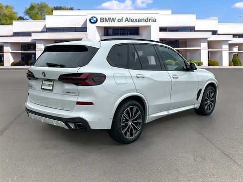 Used 2026 BMW X5 xDrive50e w/ Executive Package AWD/4WD image 7