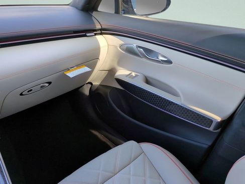 New 2026 Genesis GV70 3.5T Sport Prestige AWD/4WD image 14