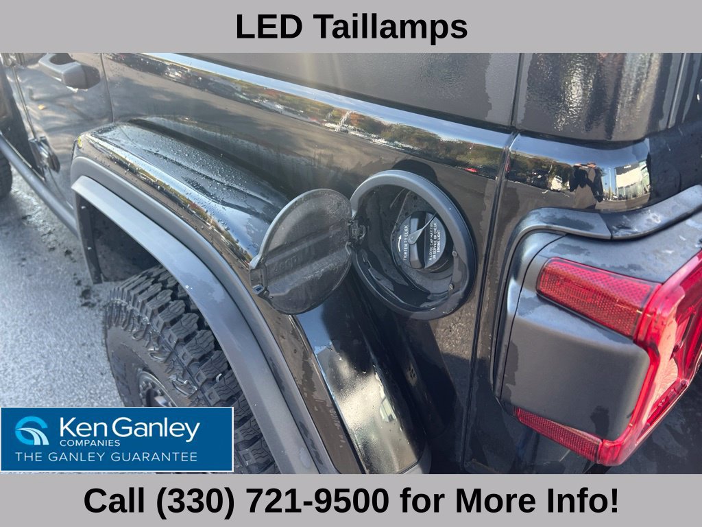 Used 2022 Jeep Wrangler Unlimited Rubicon w/ Xtreme Recon 35" Tire Package AWD/4WD image 47