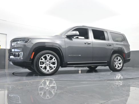 Used 2022 Jeep Wagoneer Series II image 59