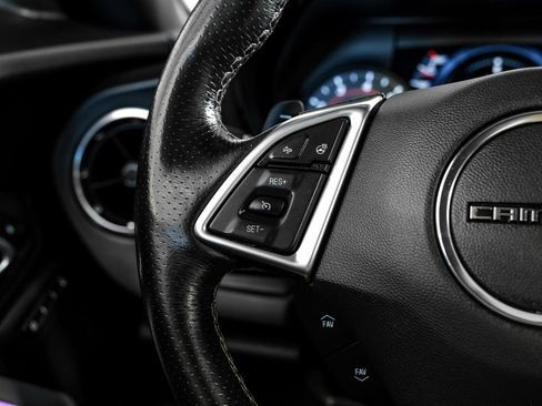 Used 2019 Chevrolet Camaro SS RWD image 14