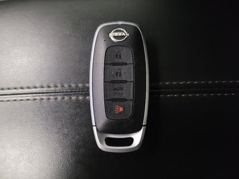 Used 2024 Nissan Sentra SV FWD image 32
