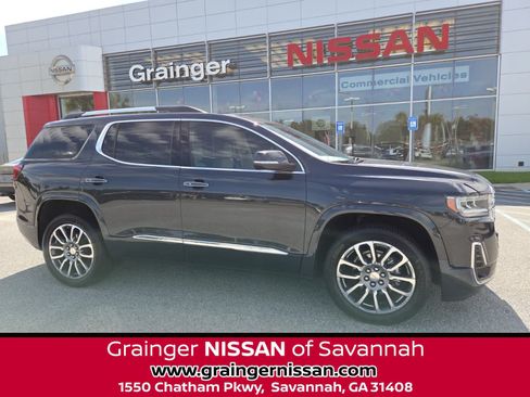 Used 2021 GMC Acadia Denali w/ Denali Technology Package FWD image 1