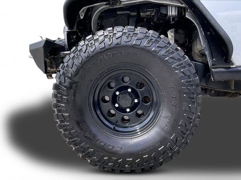 Used 2013 Jeep Wrangler Rubicon w/ PWR Convenience Group AWD/4WD image 9