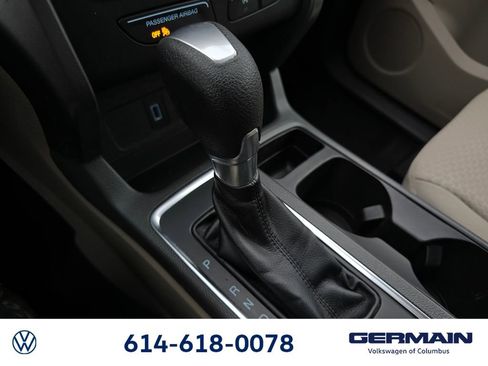 Used 2017 Ford Escape SE image 29