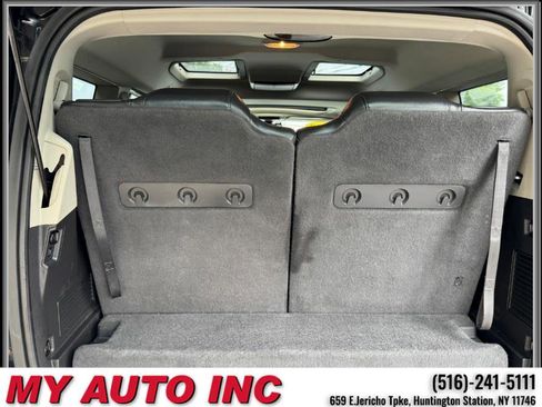 Used 2009 Jeep Commander Limited image 36