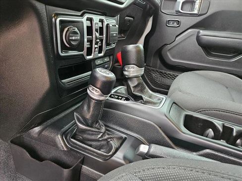 Used 2019 Jeep Wrangler Unlimited Sport S AWD/4WD image 12