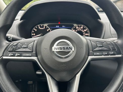 Used 2022 Nissan Altima 2.5 SV image 19