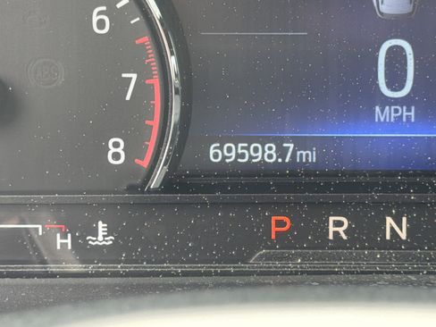 Used 2022 Ford Explorer XLT w/ Equipment Group 202A AWD/4WD image 22