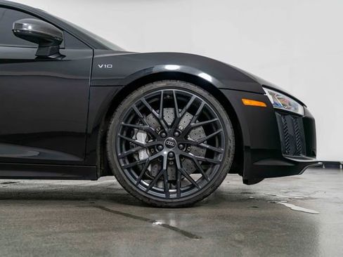 Used 2018 Audi R8 V10 plus image 10