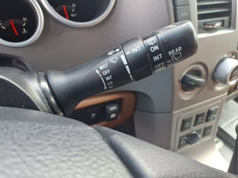 Used 2016 Toyota Sequoia Platinum image 22