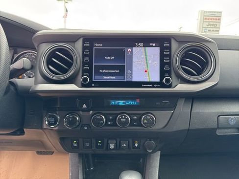 Used 2023 Toyota Tacoma TRD Off-Road w/ Advanced Technology Package AWD/4WD image 14