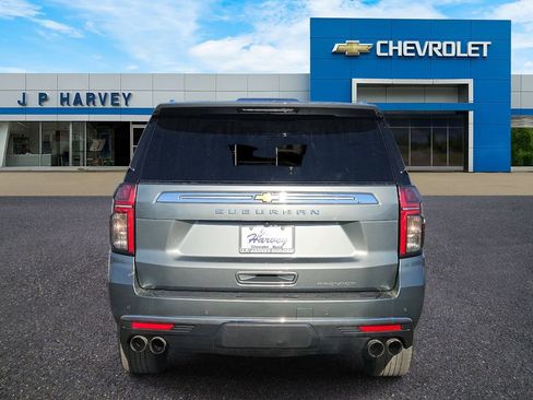 Used 2023 Chevrolet Suburban Premier image 5