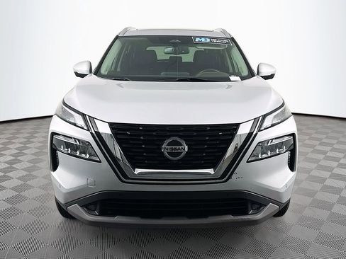 Used 2021 Nissan Rogue SL w/ Premium Package image 2