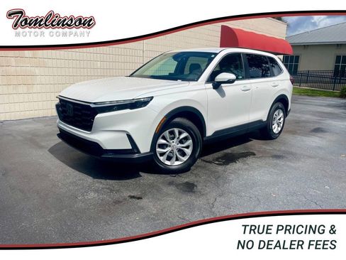 Used 2026 Honda CR-V LX image 1