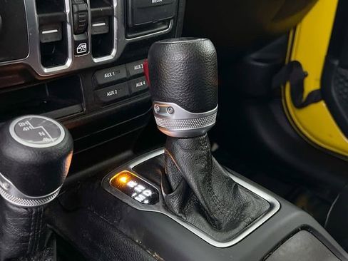 Used 2021 Jeep Wrangler Unlimited Sport image 20