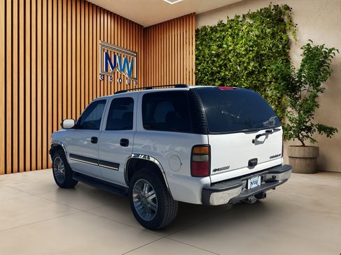 Used 2005 Chevrolet Tahoe LS w/ Preferred Equipment Group AWD/4WD image 40