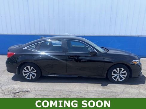 Used 2023 Honda Civic LX image 1