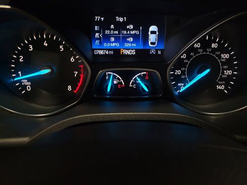 Used 2018 Ford Escape SE FWD image 23