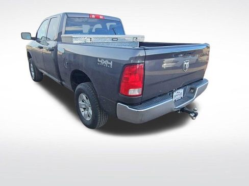 Used 2018 RAM 1500 Tradesman w/ Chrome Appearance Group RWD image 6