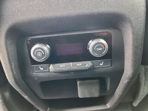 Certified 2025 GMC Acadia AT4 w/ Super Cruise Package image 14