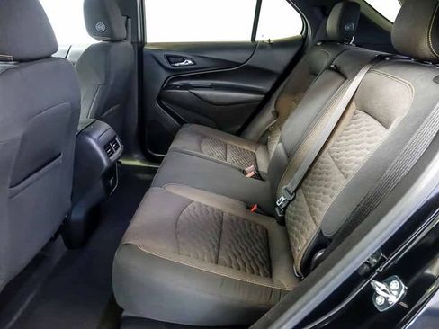 Certified 2018 Chevrolet Equinox LT FWD image 14