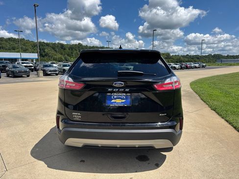 Used 2024 Ford Edge SEL AWD/4WD image 6