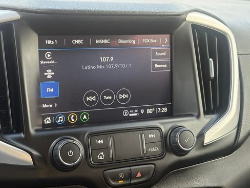 Used 2024 GMC Terrain SLT w/ Infotainment Package II AWD/4WD image 26