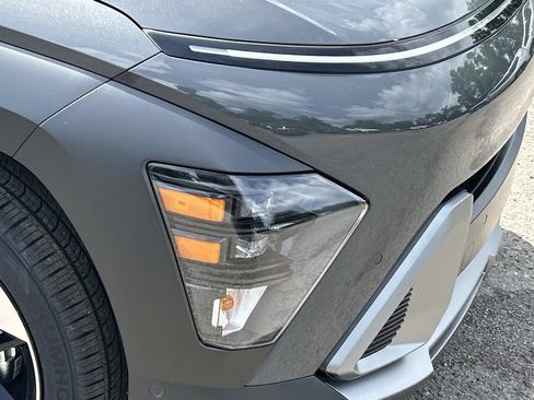 New 2026 Hyundai Kona Limited FWD image 10