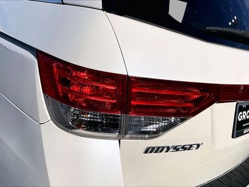 Used 2016 Honda Odyssey Touring image 28