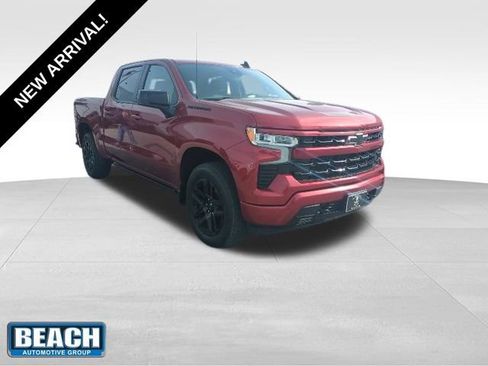 Used 2024 Chevrolet Silverado 1500 RST w/ Convenience Package II AWD/4WD image 1