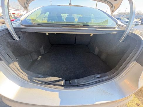 Used 2018 Ford Fusion SE image 9