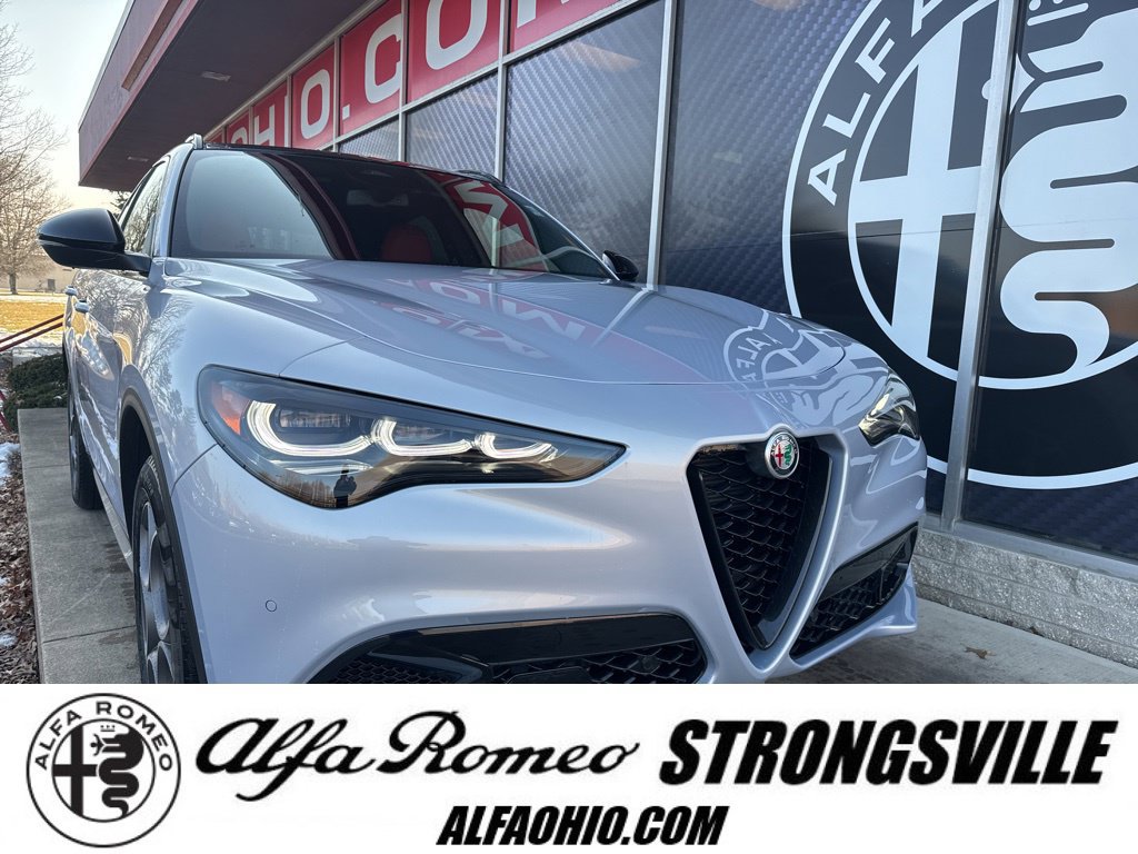 New 2026 Alfa Romeo Stelvio Sprint AWD/4WD image 1